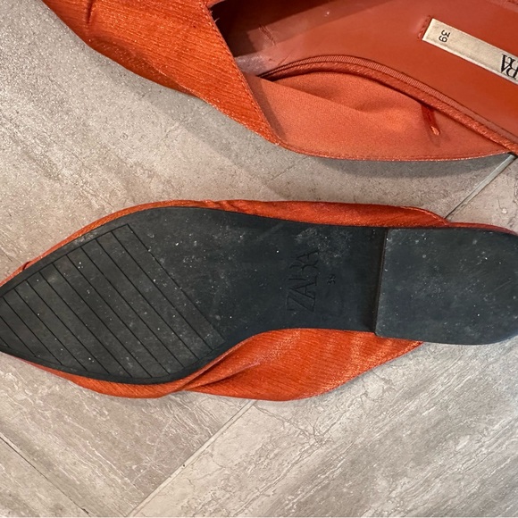 Zara Women's Satin Orange Flat slides 39 - Picture 2 of 5